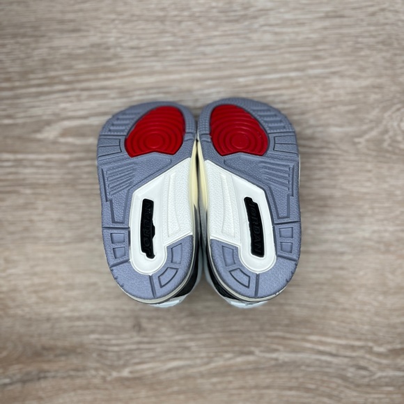 Jordan 3 Retro - Picture 6 of 6